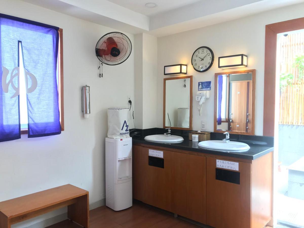 Khách sạn Azumaya Le Thanh Ton 2*